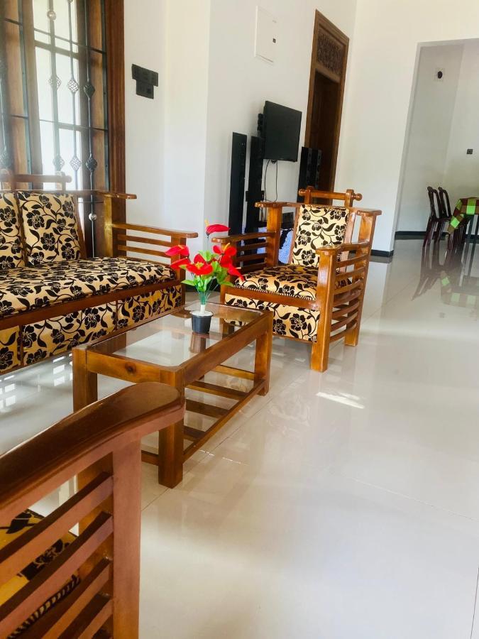 فيلا Udara Guest - Yala Safari المظهر الخارجي الصورة